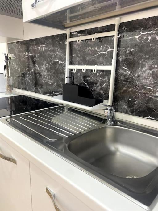 Milano Centrale Cozy Aparment Free Wifi Apartment Luaran gambar