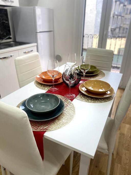 Milano Centrale Cozy Aparment Free Wifi Apartment Luaran gambar